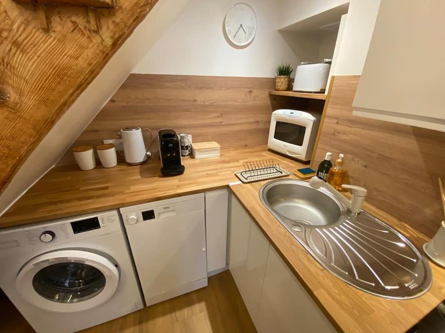 Charmant Appartement - Proche Chateau Cite 카르카손 외부 사진